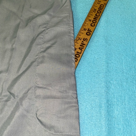 Al-Othaiman throbe kaftan prayer robe full length gray embroidered NEW size L - Picture 9 of 10